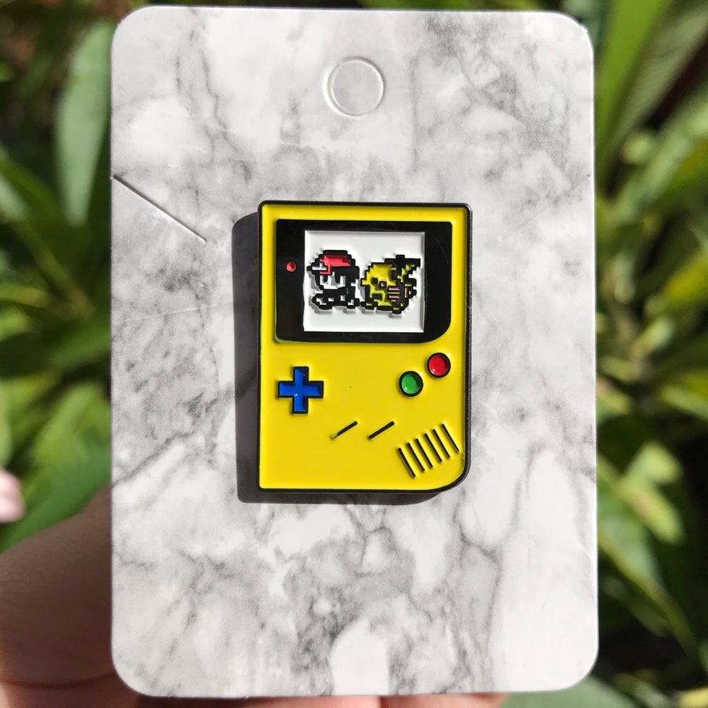 Pokemon Ash & Pikachu Gameboy Color Pin